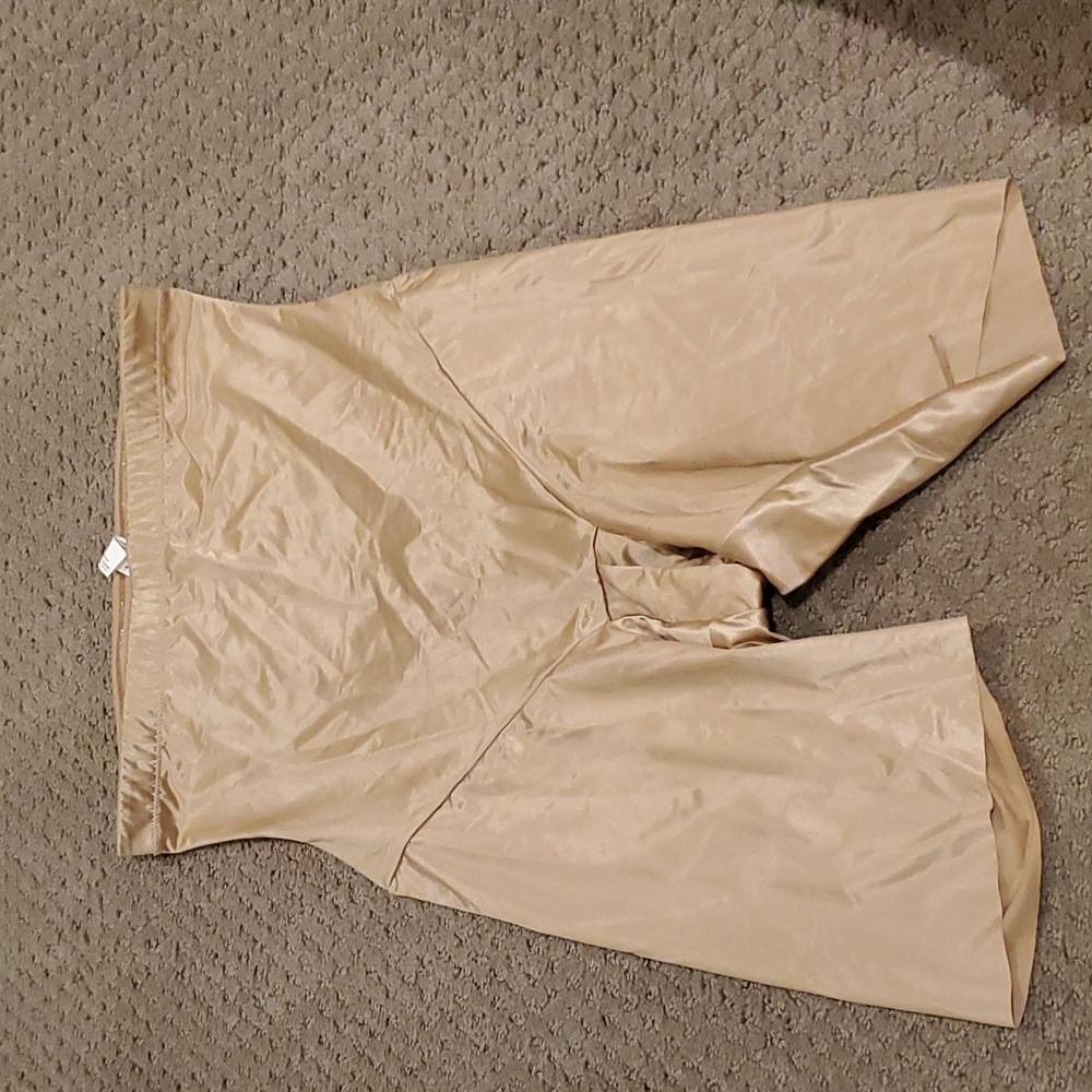 NEW SHAPEWEAR - New Maidenform shapewear. Longer legs